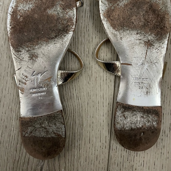 Giuseppe Zanotti silver ring sandal - Picture 4 of 6